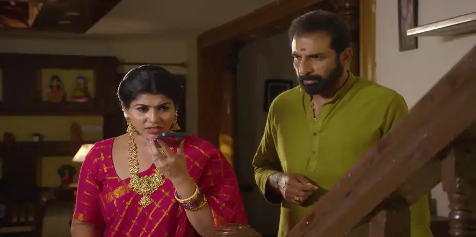 Manohar Tries to Kill Janaki