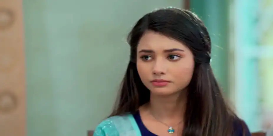 Shaon Suddenly Arrives at Shubho's House - Saat Pake Bandha