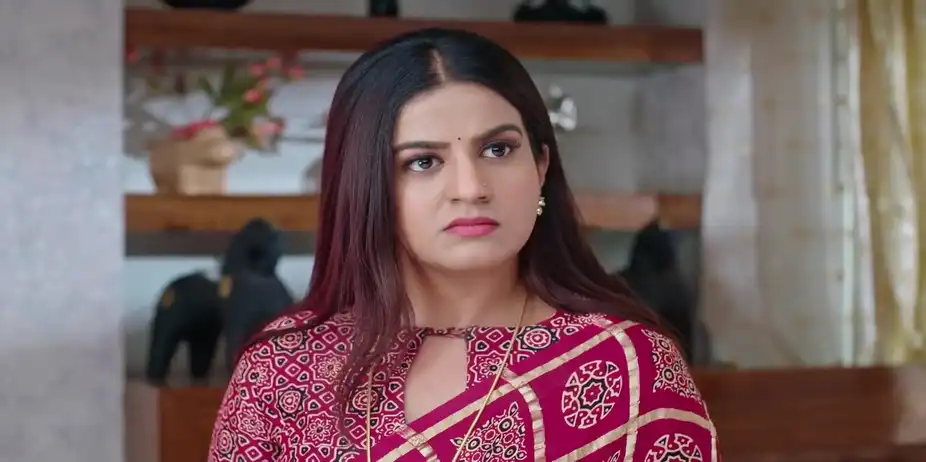 Nithya Stands Strong - Karna