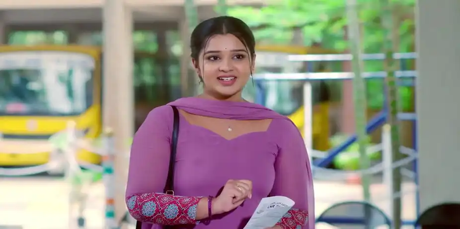 Rukku Teases Krishna at College - Krishna Rukku