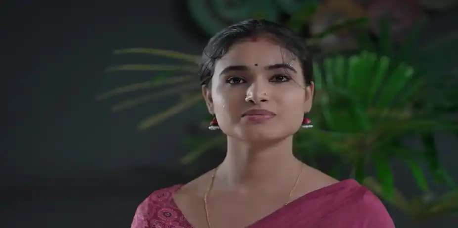 Poornima Shares a News with Durga - Durga