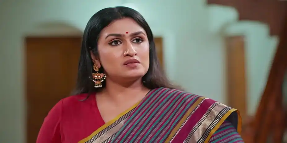 Gadha Makes Her Stand Clear to Sithara - KrishnaGadha