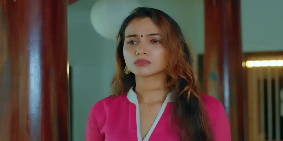 Athira Decides to Find a Job - Mangalyam