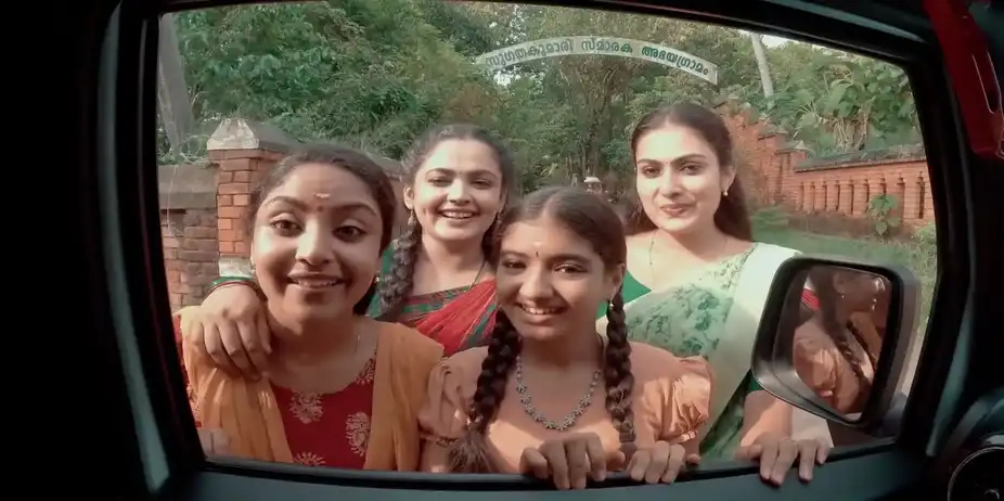 Parvathi Stages a Drama - Valyettan