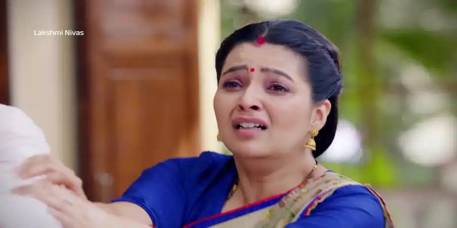 Lakshmi Asks Veer for a Promise - Lakshmi Nivas - Promo