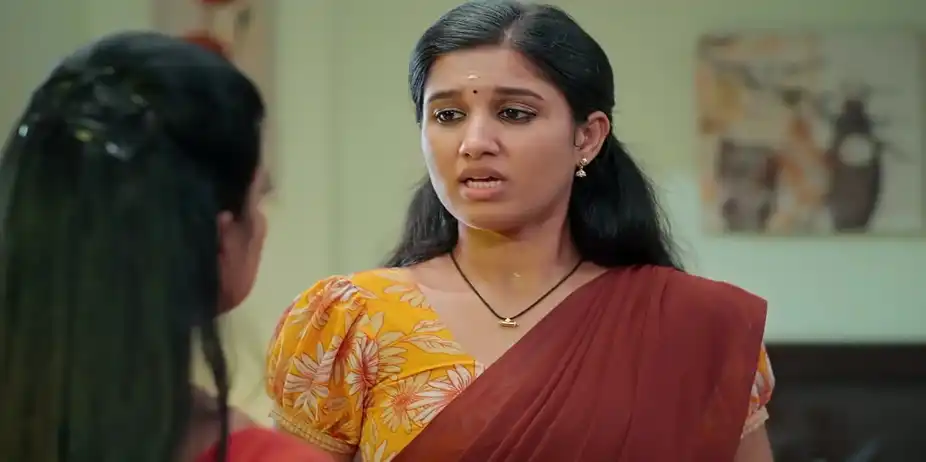 Kalyani Panics over Ramadevi's Arrival - Chembarathy