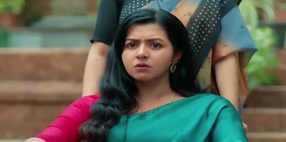 Gadha Refuses to Go in Mollykutty's Rickshaw - KrishnaGadha