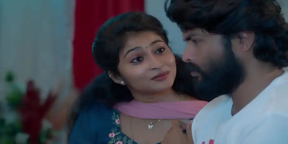 Maaran and Veera Get Romantic - Veera