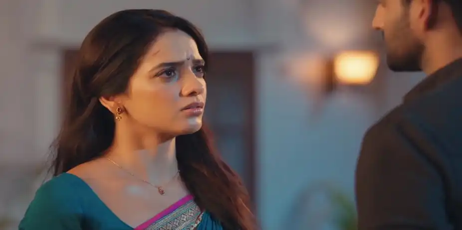 Jagadhatri Tries to Save Tapasya - Jagadhatri