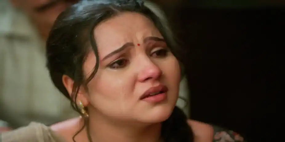 Santosh Encourages Vasudha - Vasudha