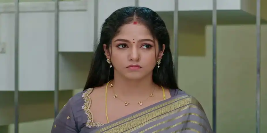 Nidhi Learns about Karna’s Intention - Karna