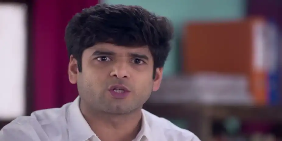 Rayan Testifies against Parul - Parineeta