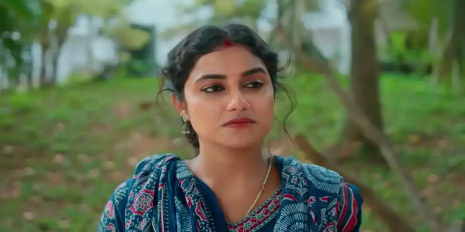 Varun Clashes with Gautham - Snehapoorvam Shyama