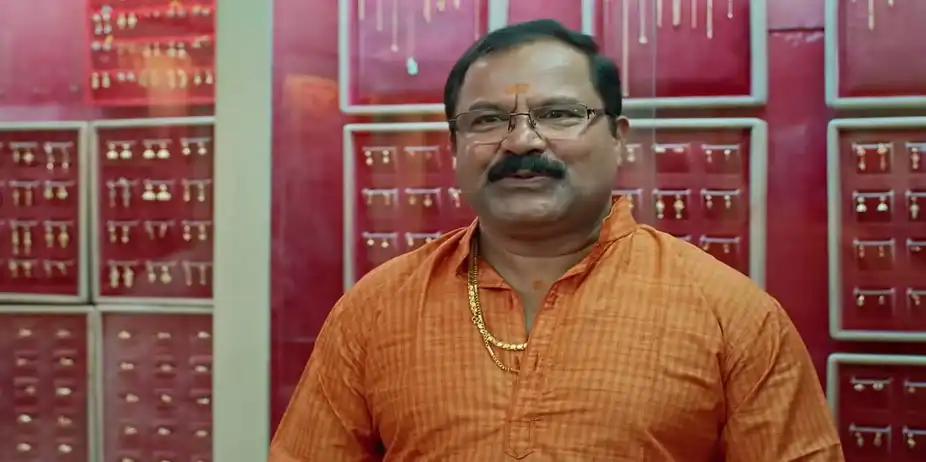Radhika Identifies Her Nuptial Chain - Snehapoorvam Shyama
