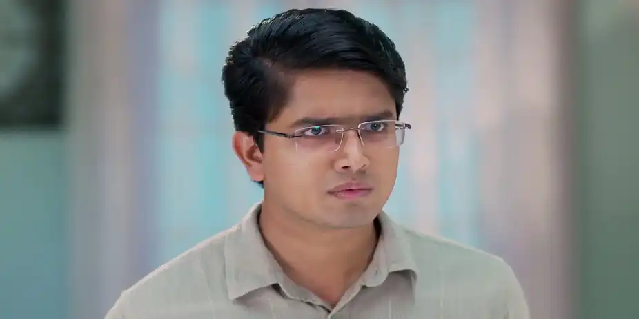 Rajshekhar's Suggestion to Ayushman - Kusum