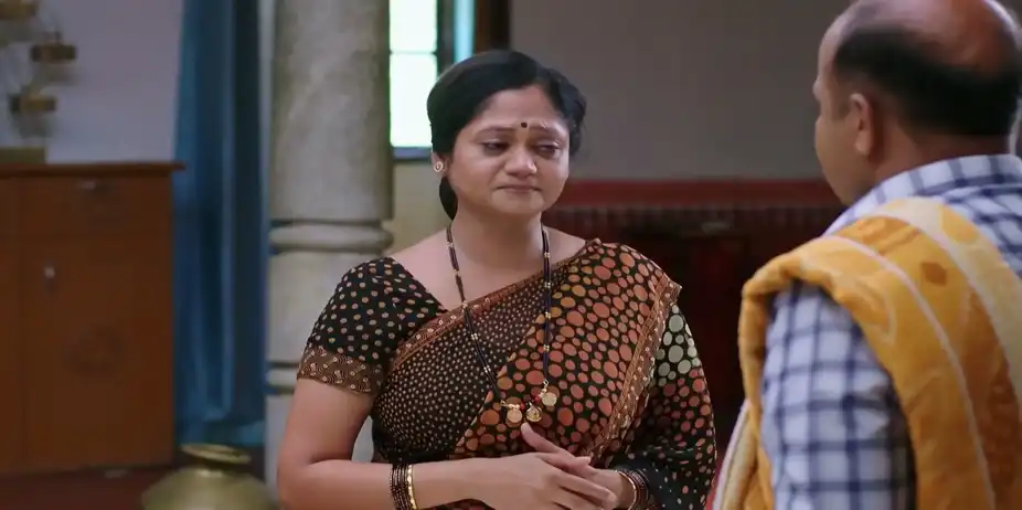 Leela Wins Madappa’s Praise with Her Apology - Annayya