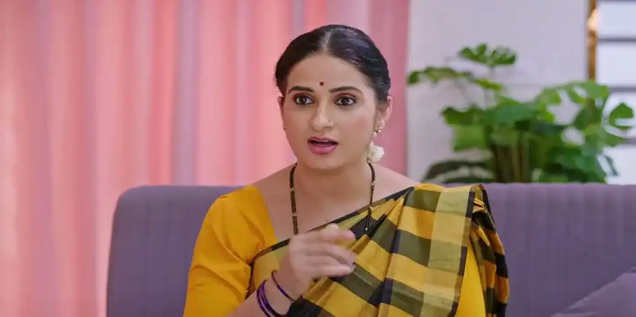 Lakshmi and Srinivas Rejoice for Venky - Lakshmi Nivasa