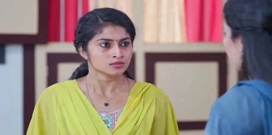 Malar Weeps Bitterly - Veera