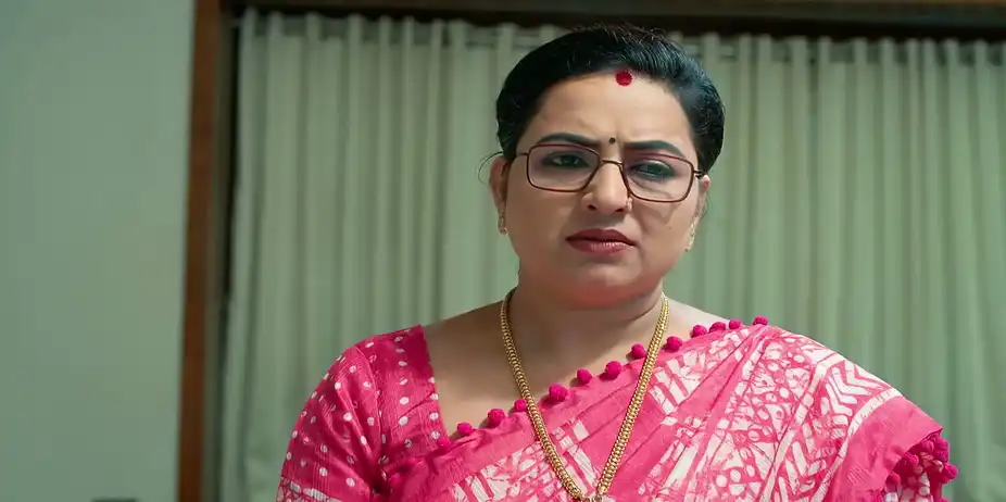 Prathapa Varma Praises Raju - Akale