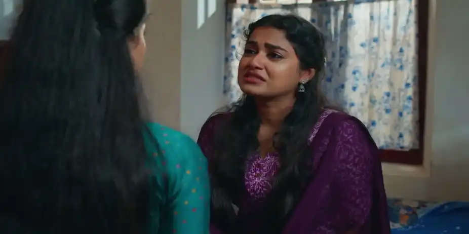 Radhika's Grief - Snehapoorvam Shyama