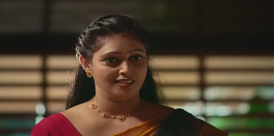 Padmanabhan Has a Word with Indrajith - Valyettan