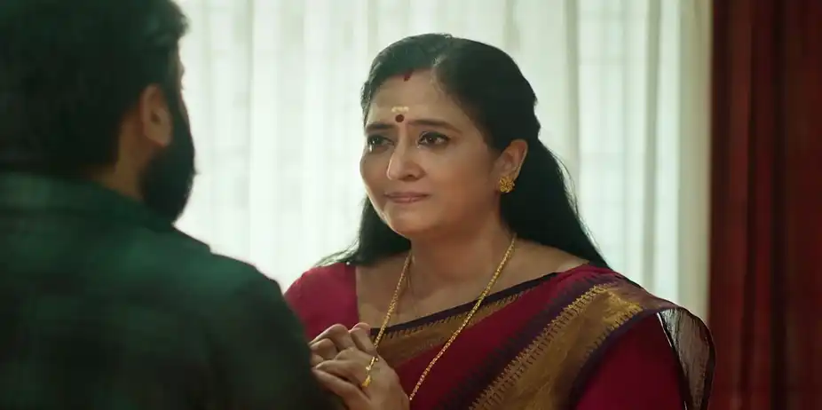 Parvathy Recalls Giri's Help - Valyettan