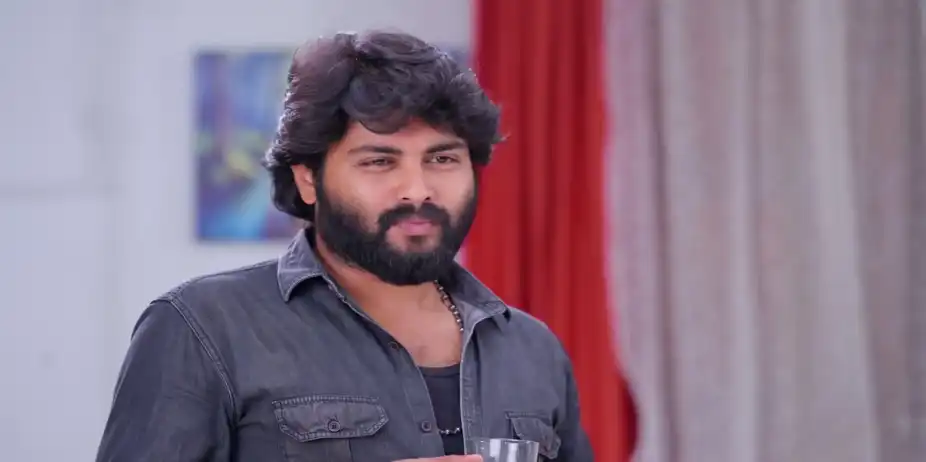 Maaran Seeks Kani's Help - Veera