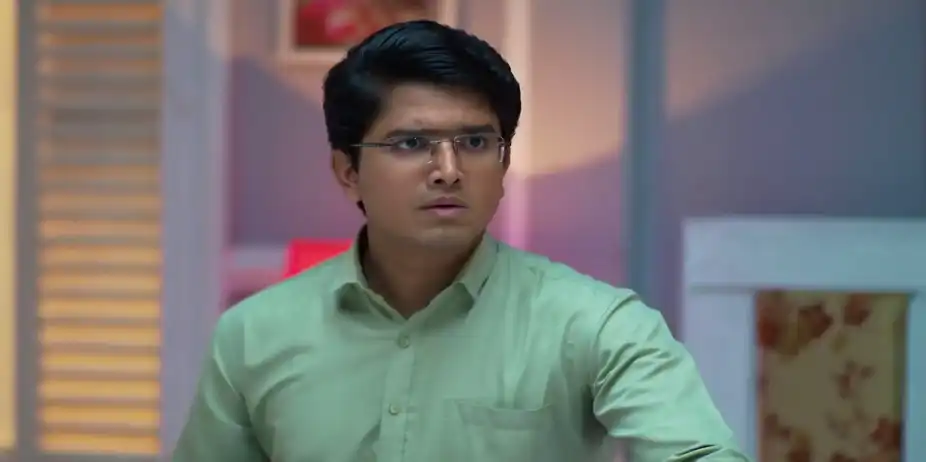 Ayushman Reluctantly Cares for Trisha - Kusum