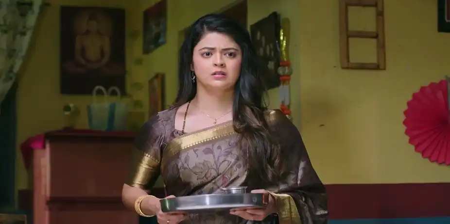 Amrutha Burdened By Chores