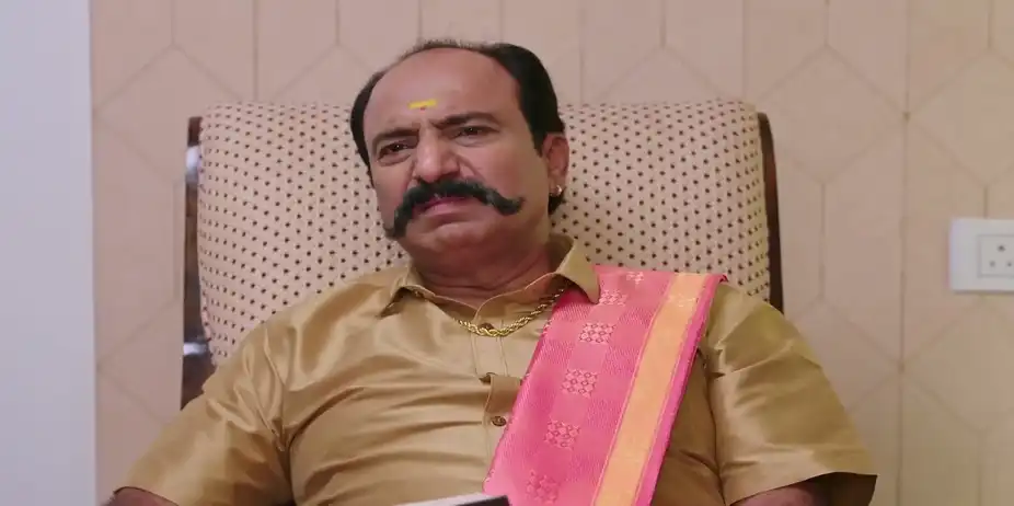 Subbu Subtly Threatens Muthu
