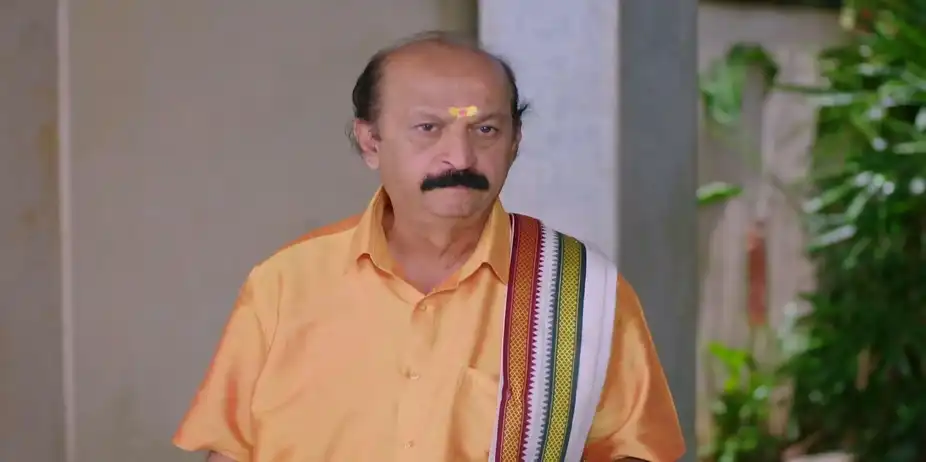 Veerabhadra's Plan - Annayya