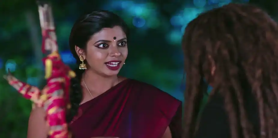 Hitha Saves Dakshayini