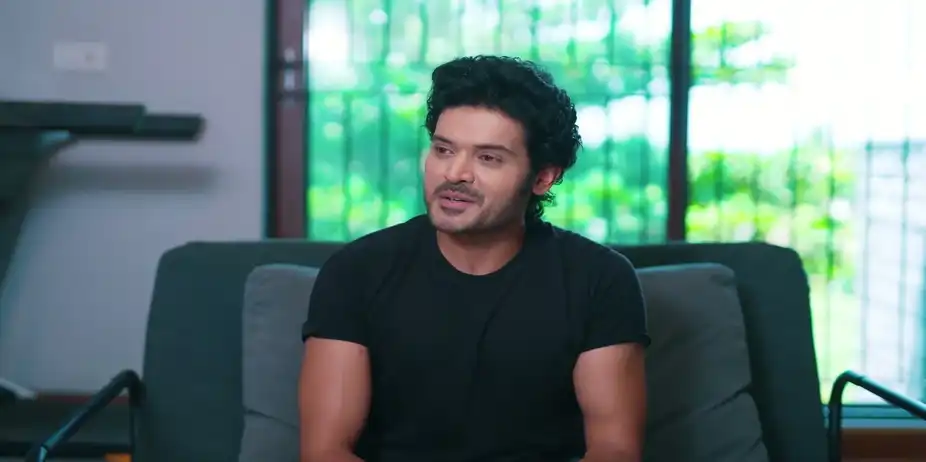 Partha Plans Birthday Party - Amruthadhaare