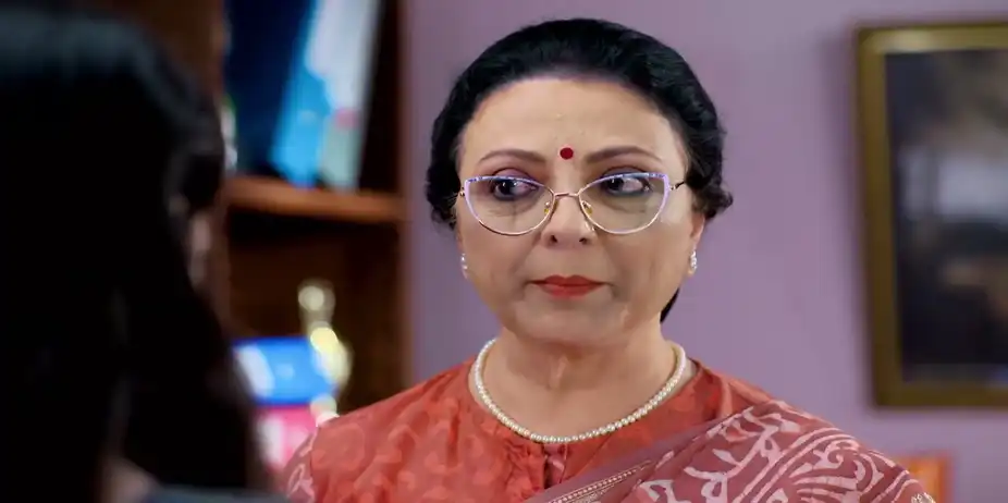 The Principal Is Furious with Lajbonti - Kone Dekhaa Alo