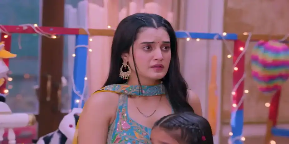 Viren Separates Pihu and Reet - Jaane Anjaane Hum Mile