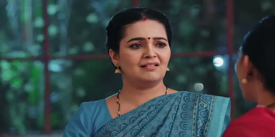 Revati and Champa's Plan for Radhika - Lakshmi Nivas