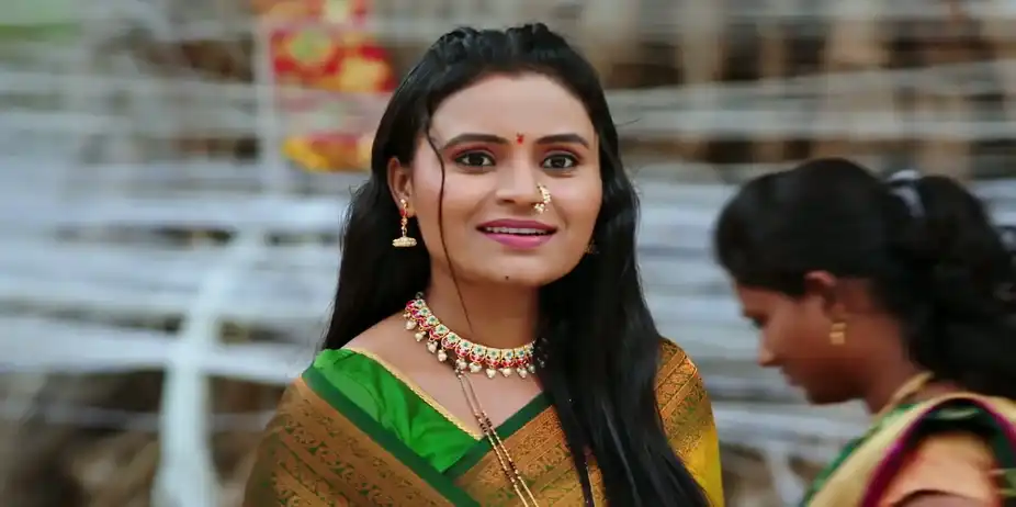 Dimple's Arrival Shocks All