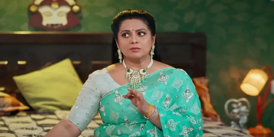 Neelima Argues with Ramadevi - Chembarathy