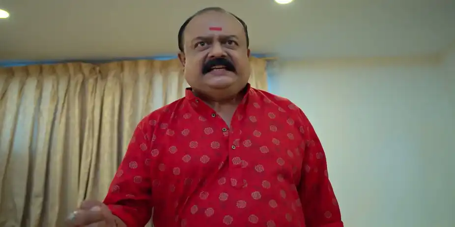 Padmanabhan Accuses Giri - Valyettan