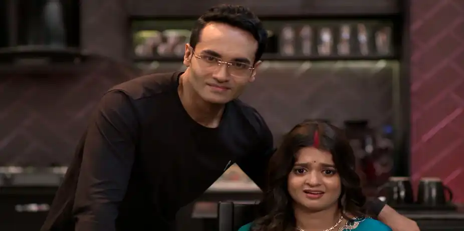 Jhinuk Talks to Her Family - Kamala Nibas
