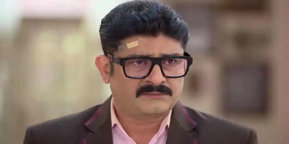 Rayan's Suspcion Falls on Shinjini - Parineeta