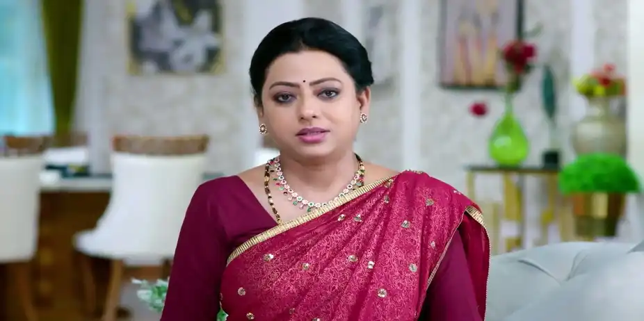 Krishna Pressures Rukku