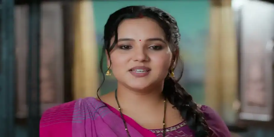 Vasudha Finds Herself in a Fix - Vasudha