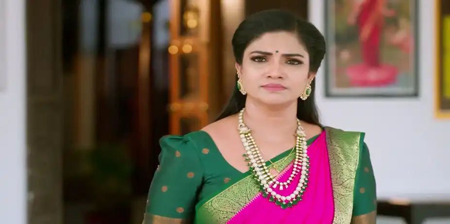 Radhika Learns About Chamundeshwari's Deceit