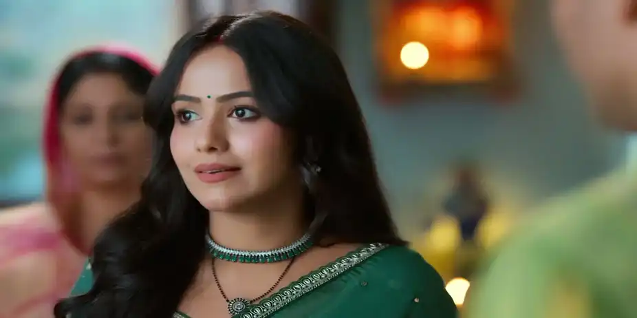 Divya Suggests Vasudha Open a Bank Account - Vasudha