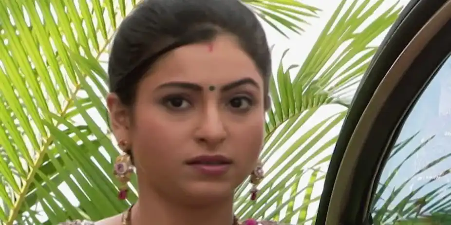 Watch Choti Bahu S2 S2 E262 - Episode 262 on Zee5 with Tata Play Binge