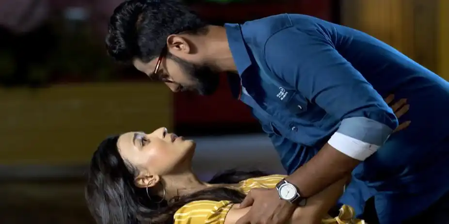 Amader Ei Poth Jodi na Sesh Hoy S1 E31 - Urmi-Satyaki at the Same Place