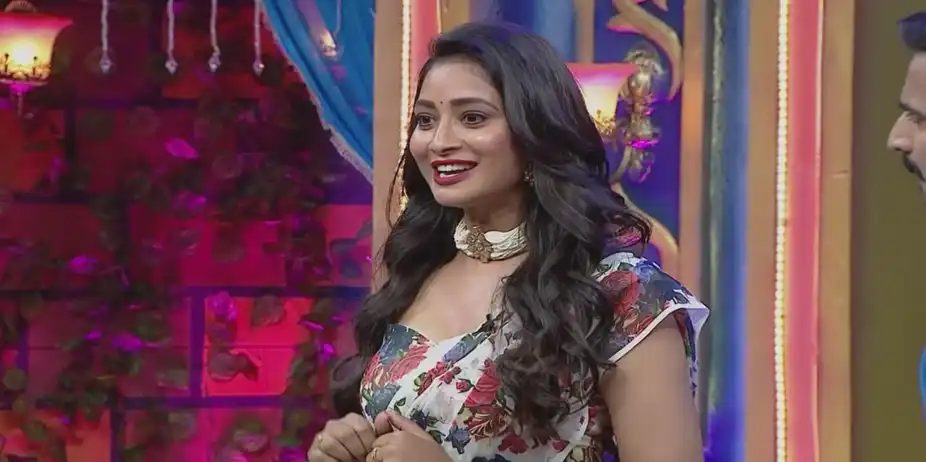 Adhirindhi S1 E11 - Anchors Ravi and Bhanu Host the Show - Adhirindi