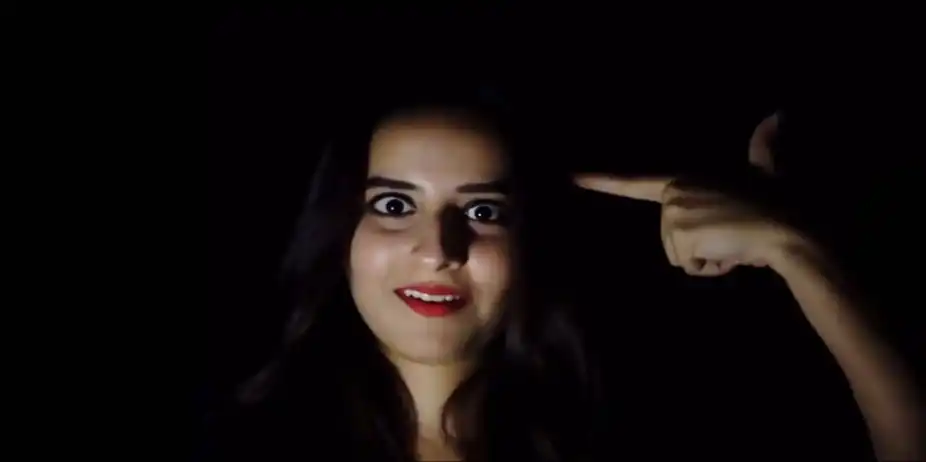 Abadham Venuka S1 E5 - Episode 5 - Smile! Or I'll Shoot!