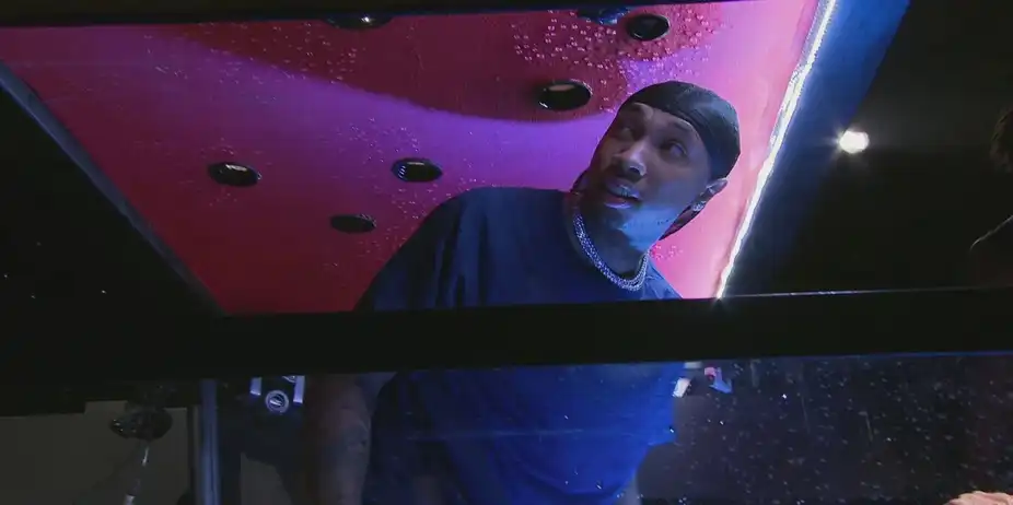Fear Factor S2 E5 - Hip-Hop Battle